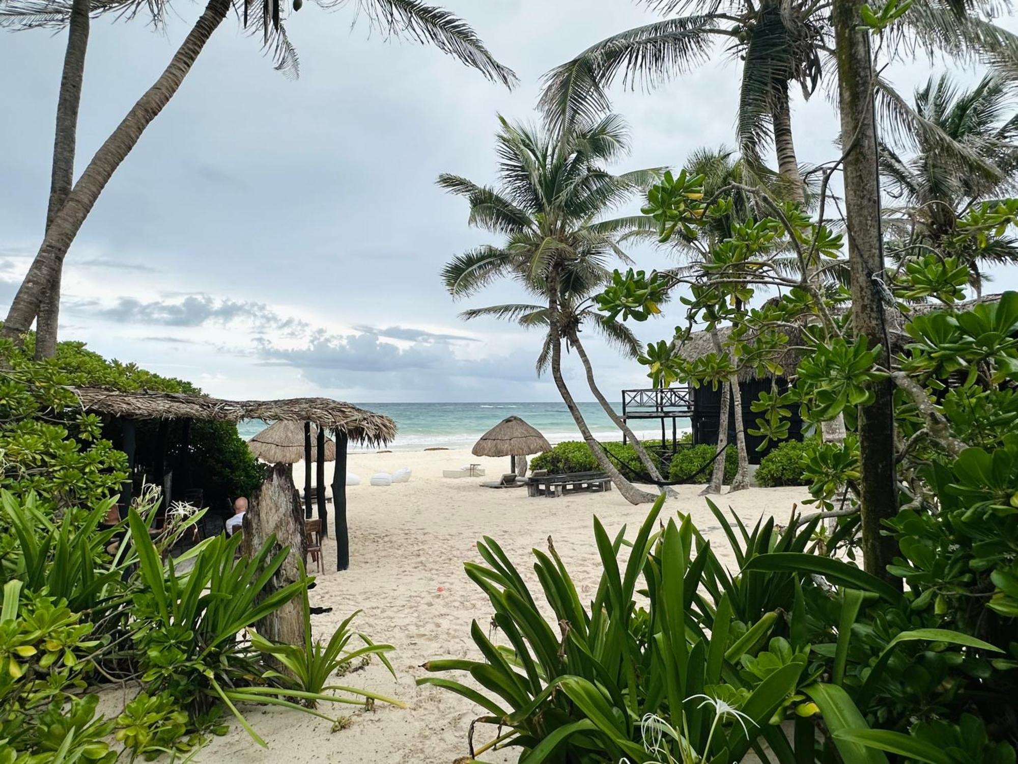 Luv Tulum Hotel Exterior photo